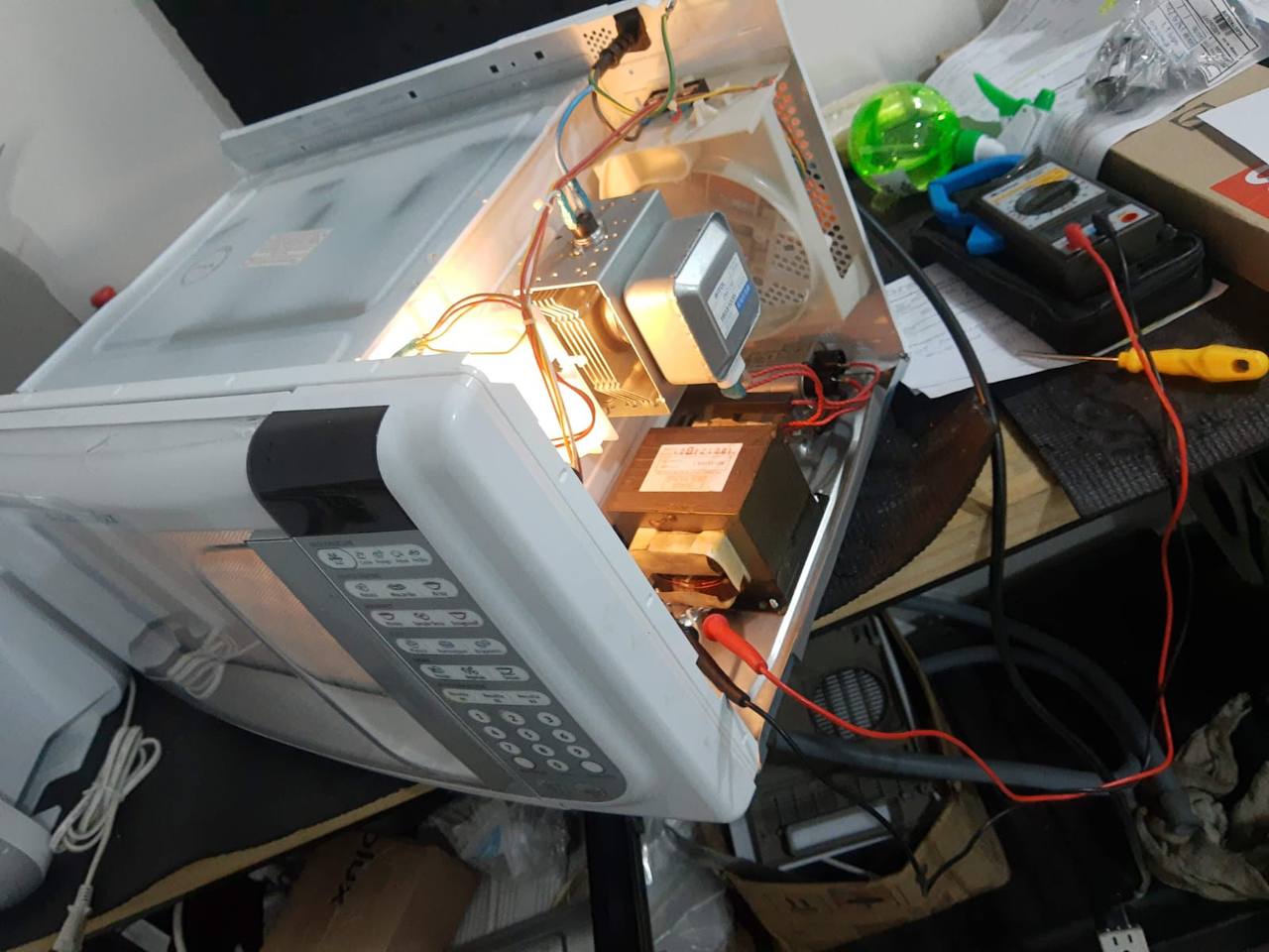 Conserto de micro-ondas - diagnóstico técnico